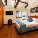 1448 Antica Dimora Al Merlo Bianco 4*