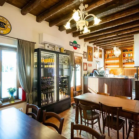 1448 Antica Dimora Al Merlo Bianco