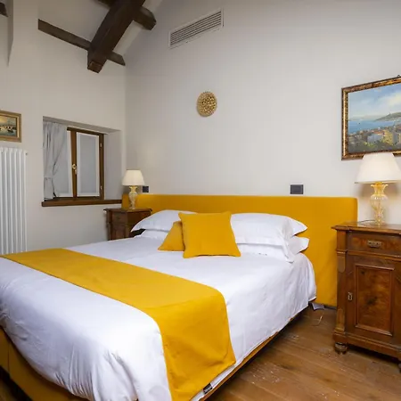 Frühstückspension 1448 Antica Dimora Al Merlo Bianco