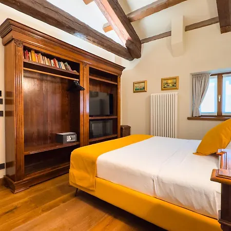 1448 Antica Dimora Al Merlo Bianco