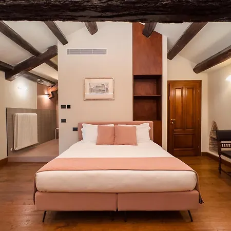 بيت ضيافة 1448 Antica Dimora Al Merlo Bianco 4*