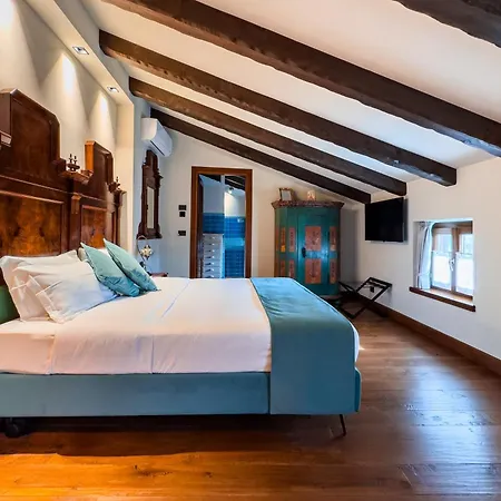 1448 Antica Dimora Al Merlo Bianco B&B 4*