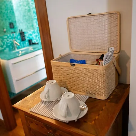 B&B 1448 Antica Dimora Al Merlo Bianco 시비달레델프리울리