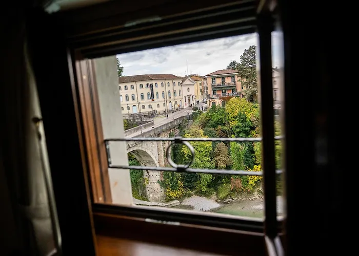 1448 Antica Dimora Al Merlo Bianco Bed & Breakfast 4*