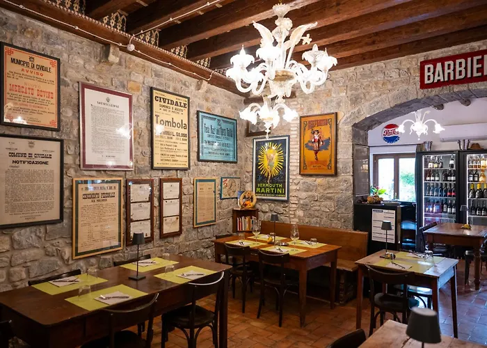 Couette-café 1448 Antica Dimora Al Merlo Bianco Cividale del Friuli